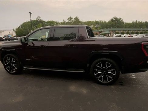 New 2025 GMC Sierra EV Denali image 7