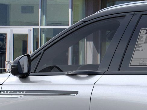 New 2026 Lincoln Nautilus Reserve image 20