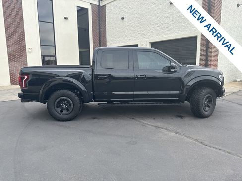 Used 2018 Ford F150 Raptor w/ Equipment Group 802A Luxury image 8