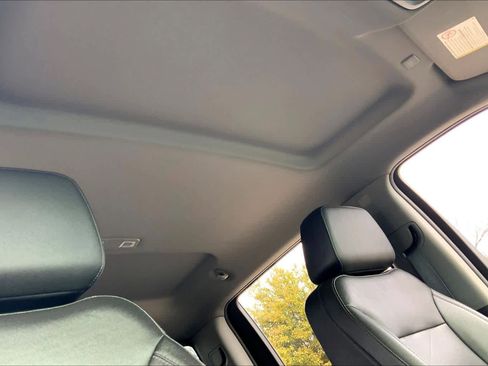 Used 2021 Chevrolet Silverado 2500 LTZ w/ LTZ Plus Package image 13