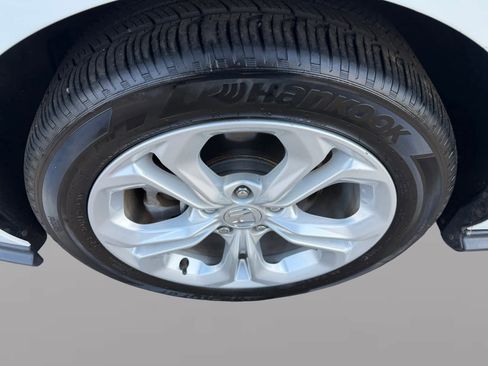 Used 2023 Honda Accord LX image 9