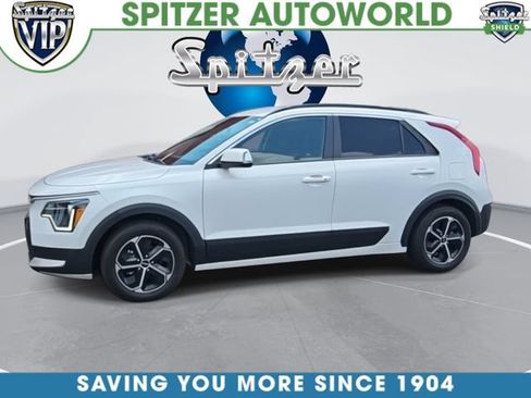 Used 2023 Kia Niro EX FWD image 4