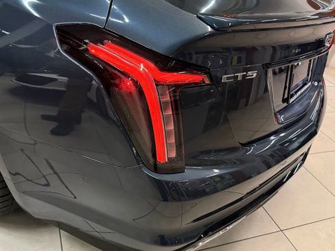 Used 2025 Cadillac CT5 V image 21