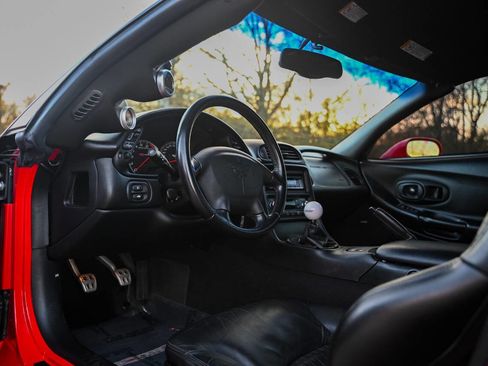 Used 2002 Chevrolet Corvette Z06 w/ Memory Pkg image 78