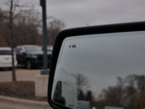 Used 2022 GMC Sierra 1500 SLT w/ SLT Premium Plus Package image 26