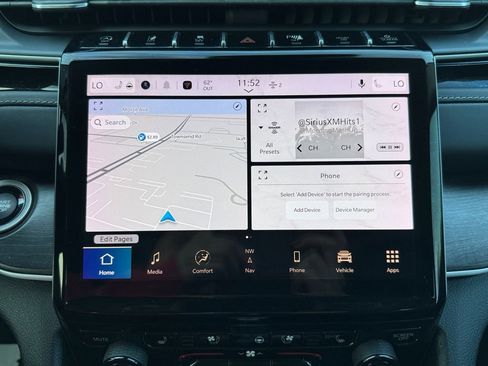 Used 2023 Jeep Grand Cherokee L Limited w/ Luxury Tech Group II image 18