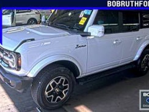 Used 2021 Ford Bronco Outer Banks image 1