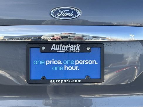 Used 2020 Ford EcoSport Titanium image 12