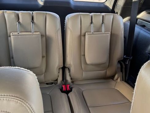 Used 2017 Ford Explorer Limited w/ Equipment Group 301A image 14