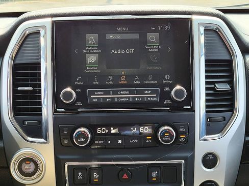 Used 2021 Nissan Titan SV w/ SV Convenience Package RWD image 25