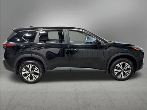 Used 2023 Nissan Rogue SV AWD/4WD image 6