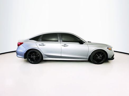 Used 2024 Honda Civic Sport image 10