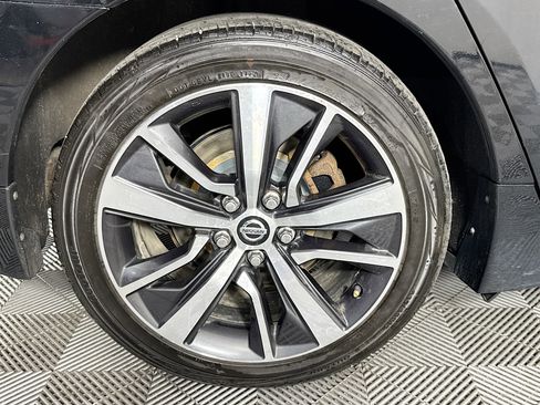 Used 2019 Nissan Maxima 3.5 SV w/ Floor Mat Group image 32
