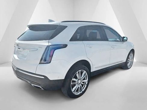 Used 2023 Cadillac XT5 Sportv w/ Technology Package AWD/4WD image 7