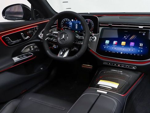 New 2026 Mercedes-Benz E 53 AMG e 4MATIC Sedan image 12