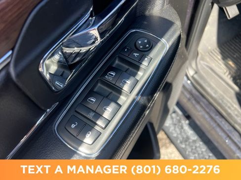Used 2013 RAM 1500 Laramie w/ Convenience Group AWD/4WD image 15