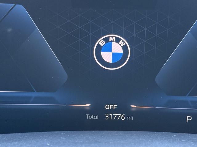 Used 2025 BMW X7 xDrive40i w/ M Sport Package AWD/4WD image 23