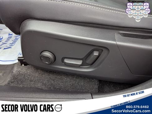 Certified 2024 Volvo XC40 Recharge Plus w/ Protection Package Premier image 9