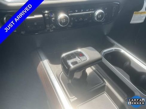 Used 2026 GMC Sierra 1500 SLT w/ SLT Premium Package AWD/4WD image 33