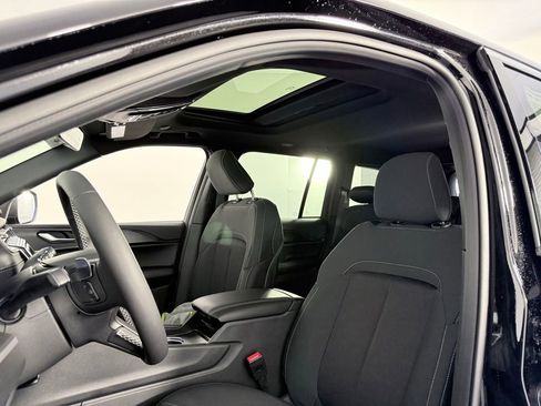 New 2025 Jeep Grand Cherokee Laredo X image 11