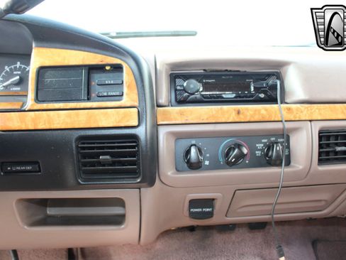 Used 1995 Ford Bronco Eddie Bauer image 24