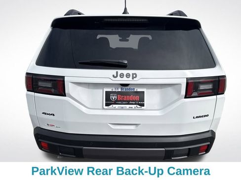 New 2026 Jeep Cherokee Laredo image 5