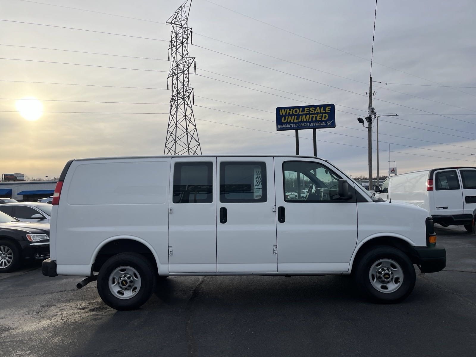 Used 2013 Chevrolet Express 2500 RWD image 6