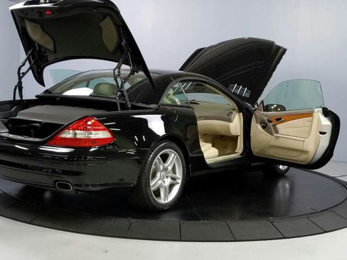Used 2008 Mercedes-Benz SL 550 image 14