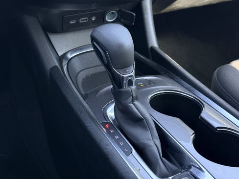 Used 2024 Chevrolet Malibu LT image 15