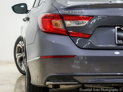 Used 2019 Honda Accord EX image 8