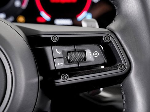 Used 2025 Porsche Cayenne GTS image 15