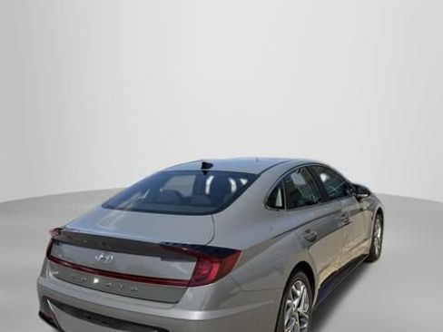 Used 2023 Hyundai Sonata SEL w/ Cargo Package FWD image 4