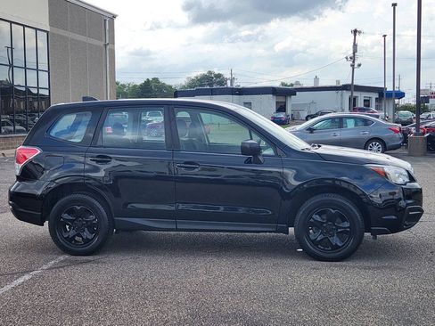 Used 2018 Subaru Forester 2.5i AWD/4WD image 11