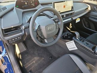 New 2027 Toyota Prius Limited FWD video 3