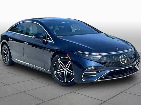 Used 2023 Mercedes-Benz EQS 580 4MATIC Sedan image 2