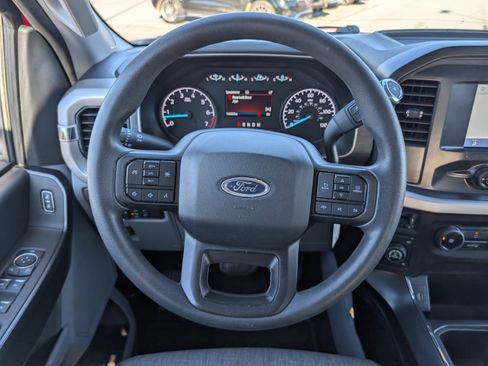 Used 2021 Ford F150 XL w/ Trailer Tow Package image 16