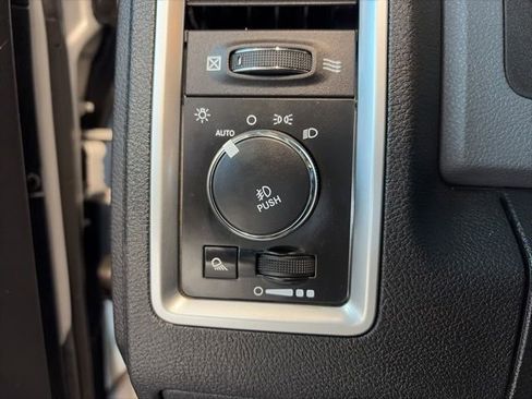 Used 2014 RAM 1500 Big Horn image 16