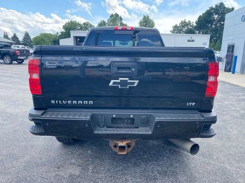 Used 2017 Chevrolet Silverado 2500 LTZ w/ Duramax Plus Package AWD/4WD image 5