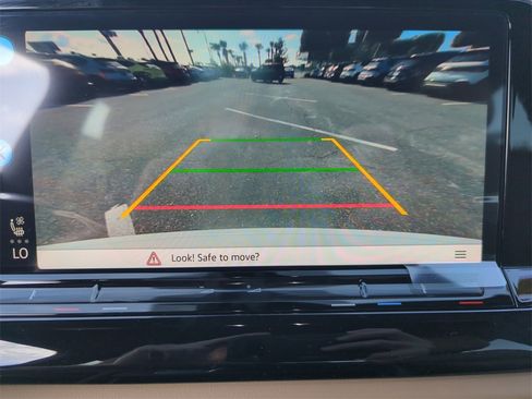 New 2026 Volkswagen Atlas Cross Sport SE image 31