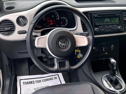 Used 2013 Volkswagen Beetle 2.5 image 7
