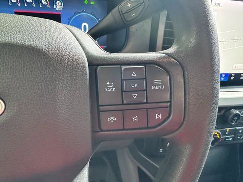 Used 2023 Ford F250 XLT w/ Black Appearance Package AWD/4WD image 32