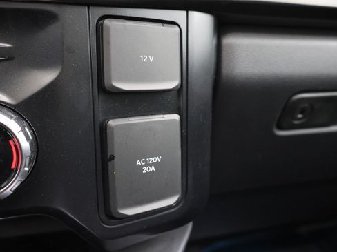 Used 2024 Ford F250 Lariat w/ Lariat Ultimate Package AWD/4WD image 53