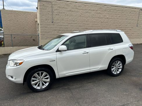 Used 2010 Toyota Highlander Limited image 8