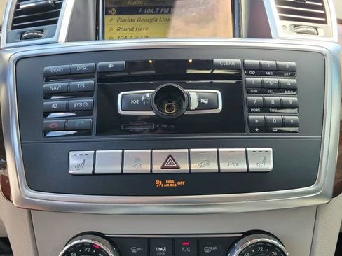 Used 2012 Mercedes-Benz ML 350 4MATIC image 22