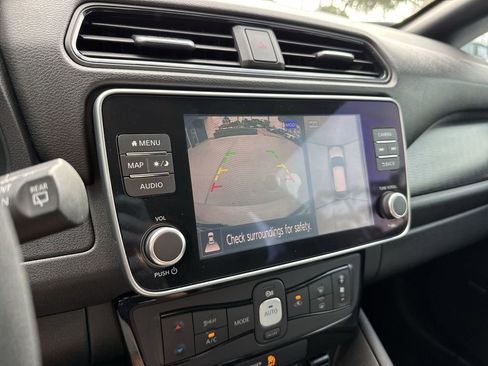 Used 2020 Nissan Leaf SL Plus FWD image 49