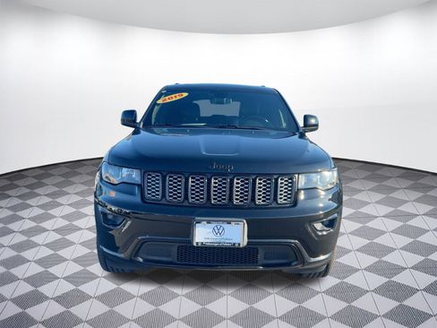 Used 2019 Jeep Grand Cherokee Altitude image 6