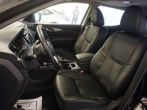 Used 2021 Nissan Rogue Sport SL w/ Premium Package AWD/4WD image 20