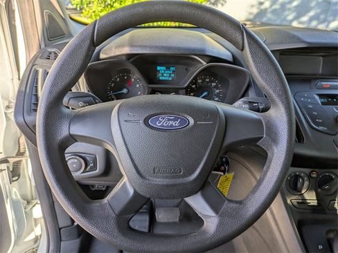 Used 2018 Ford Transit Connect XL image 12