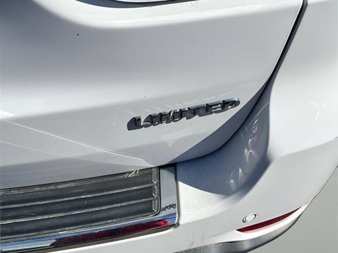 Used 2019 Jeep Grand Cherokee Limited image 10