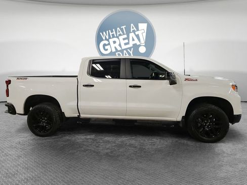 Certified 2025 Chevrolet Silverado 1500 LT Trail Boss w/ Convenience Package II AWD/4WD image 2